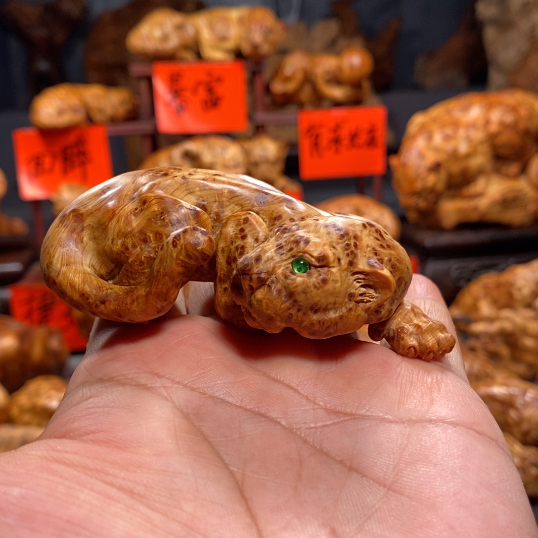 空***司柏木（崖柏）木雕手工把件太行崖柏瘤疤料豹子