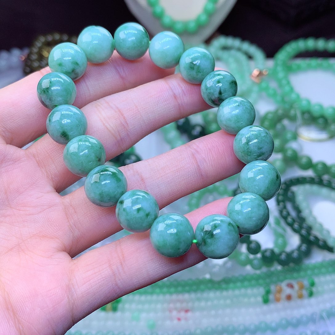 翡翠毛衣链未镶嵌