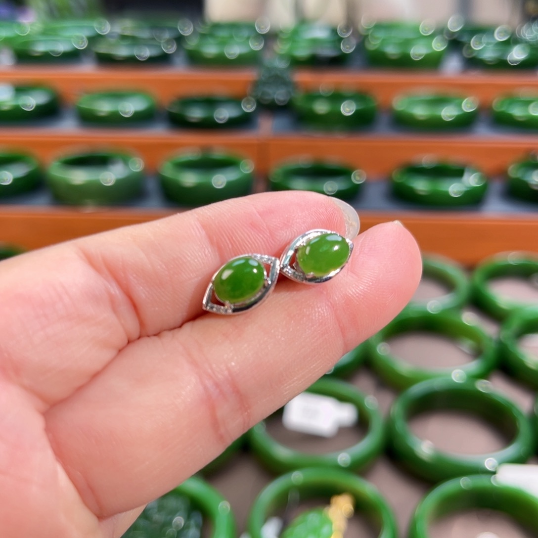 银S925镶嵌和田玉耳饰