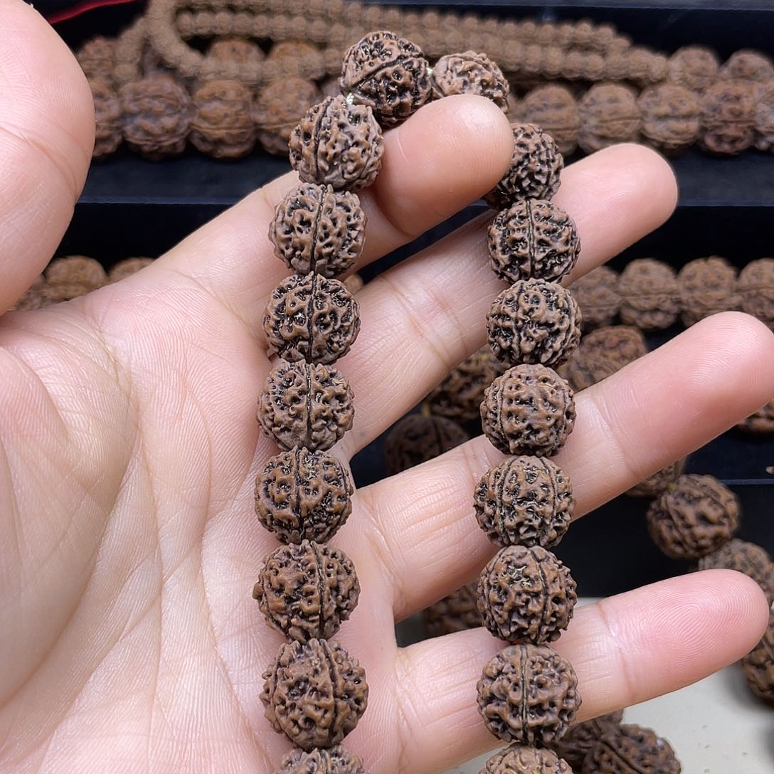 啊***恼手串金刚菩提15mm蜂窝小金豆