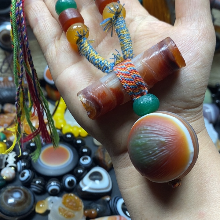 玛瑙/玉髓未镶嵌颈饰