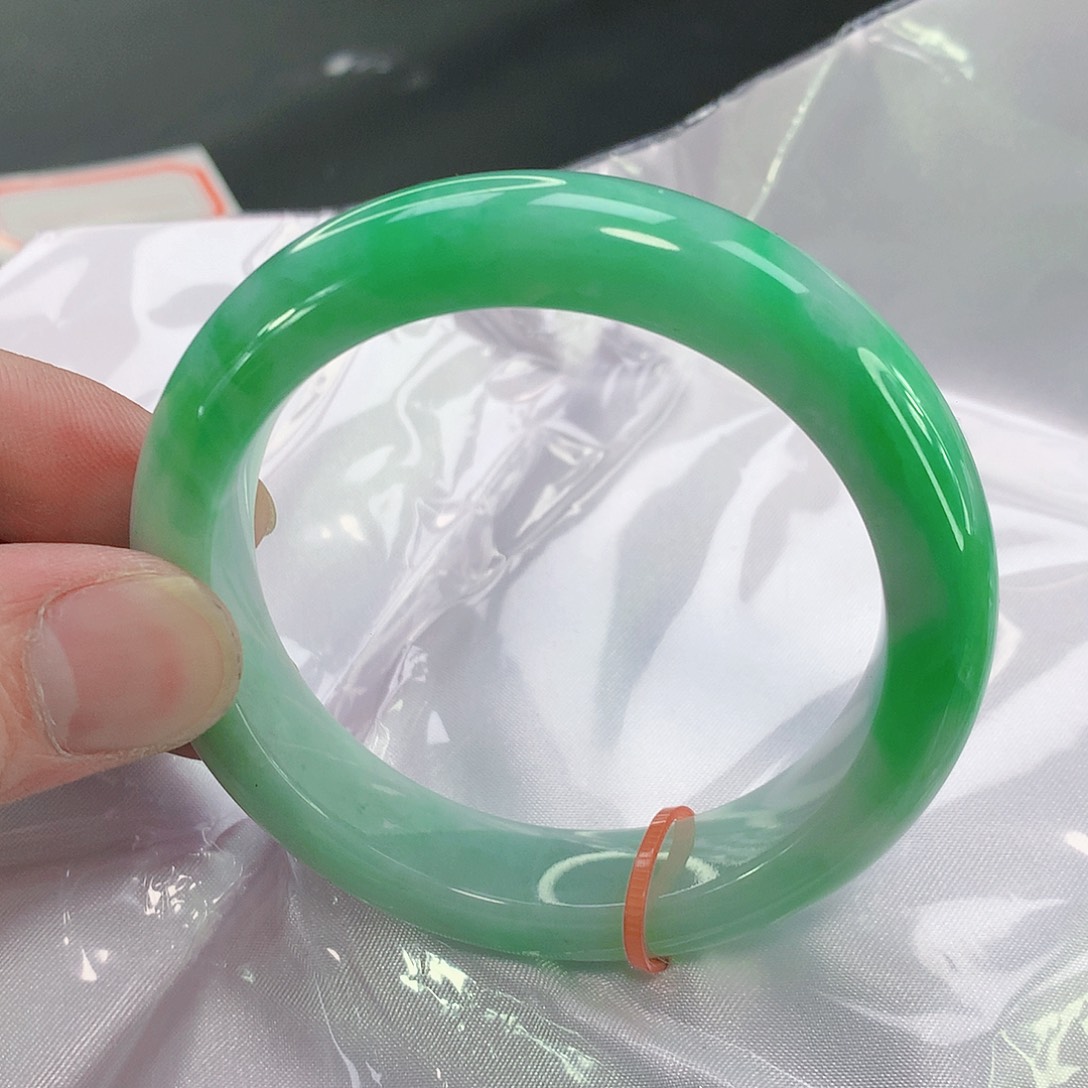 翡翠手镯未镶嵌06缅甸天然翡翠A货