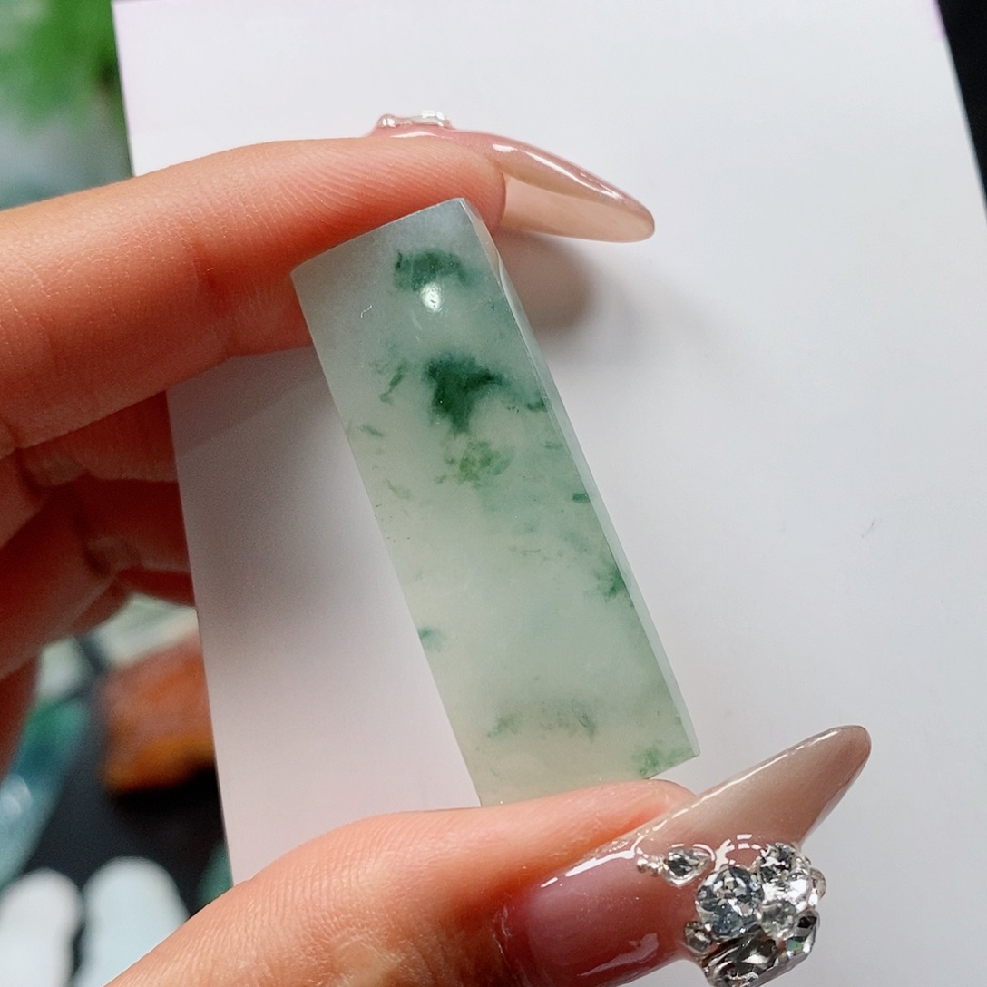 翡翠颈饰未镶嵌缅甸天然a货翡翠挂件