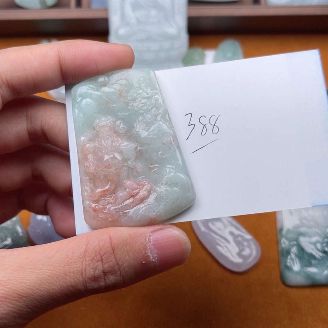 翡翠颈饰未镶嵌从***始财神