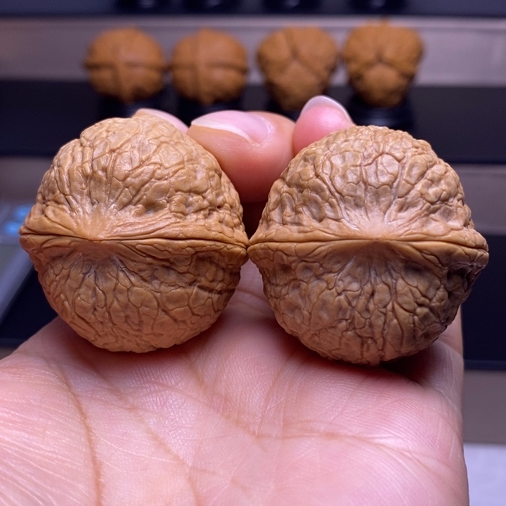 把件文玩核桃粗筋蟒纹虎头10