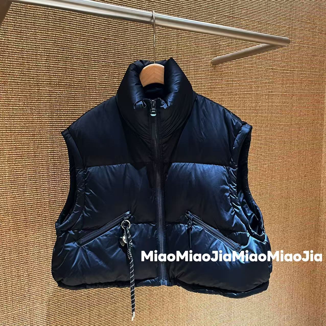 /苗苗家/『小众马甲』羽绒马甲女短款立领宽松外穿坎肩显瘦百搭