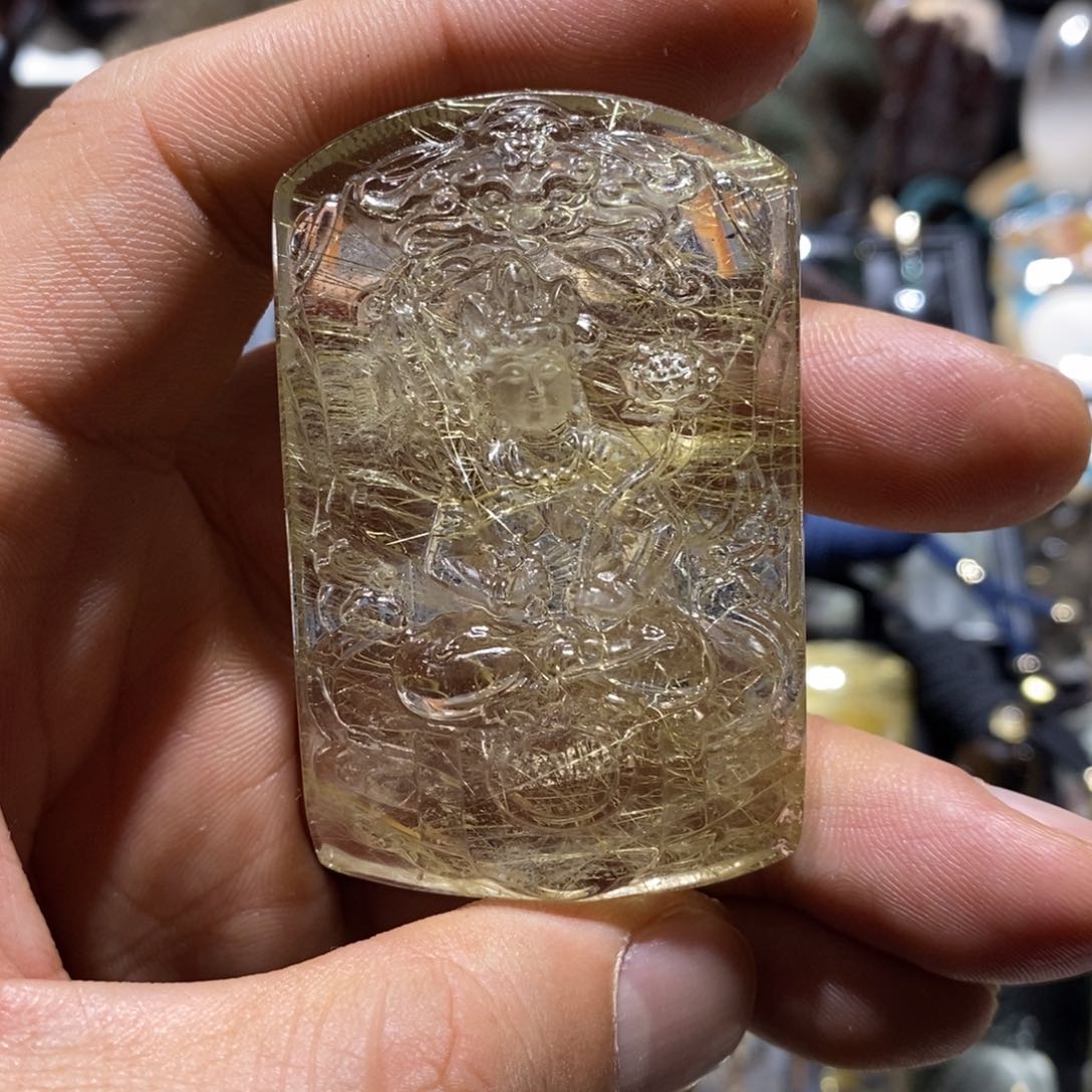 水晶颈饰未镶嵌富**井