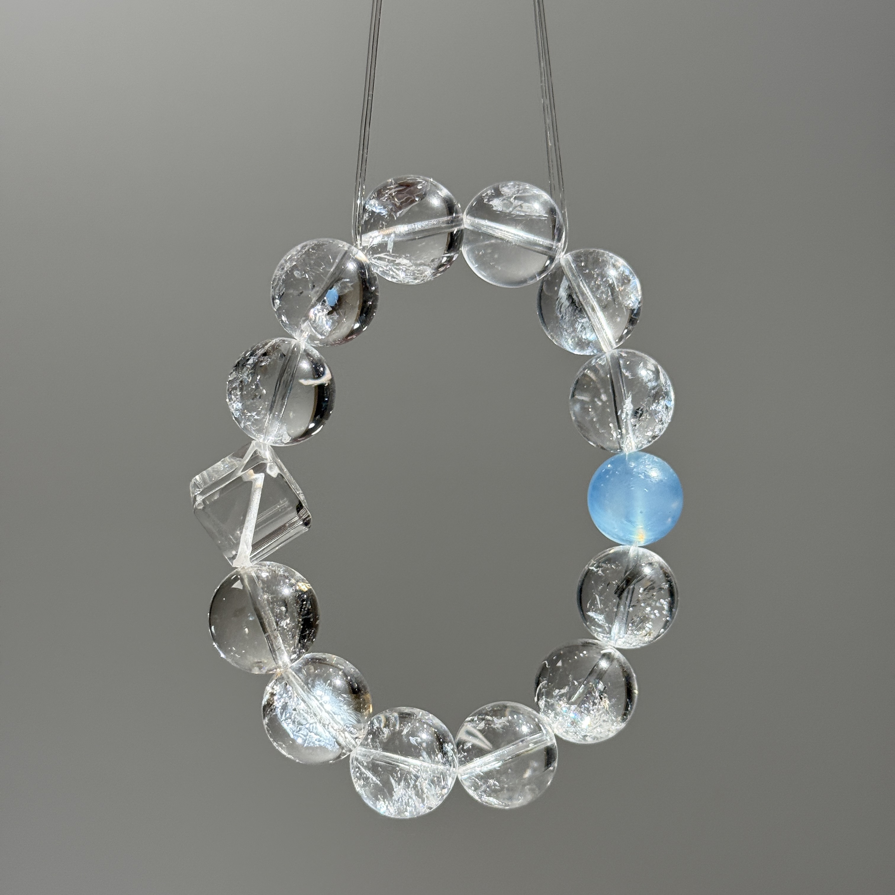 【星海】14咪天然白阿塞海蓝宝 放大镜看微矿缺 不会刮手！介意勿拍