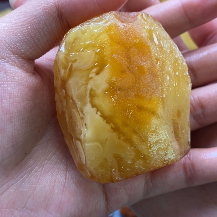 定制琥珀未镶嵌橙***?蜜蜡