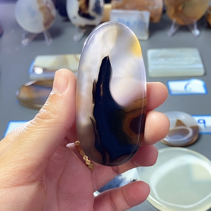 玛瑙/玉髓未镶嵌珠宝半成品
