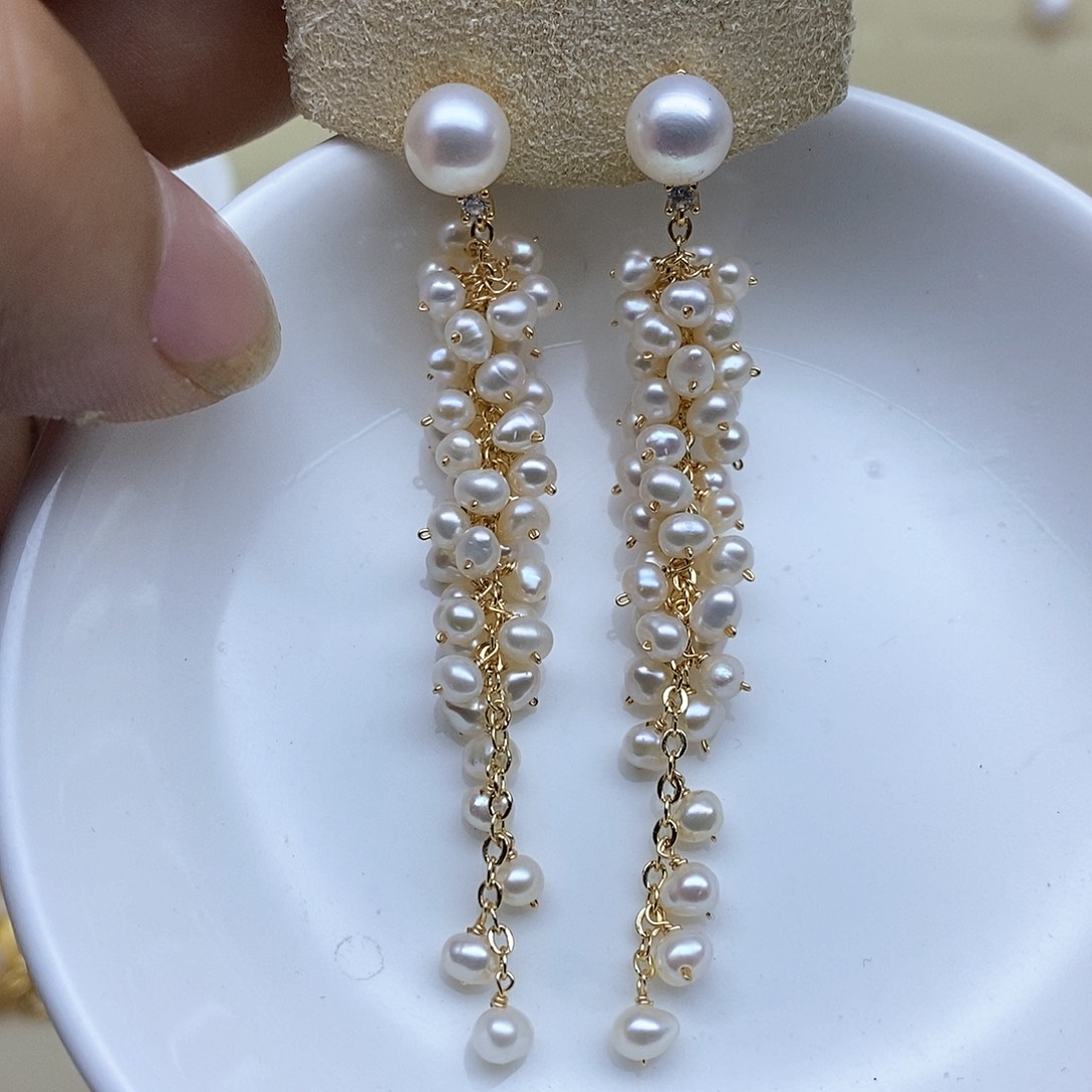 淡水珍珠耳钉合金芋**宝