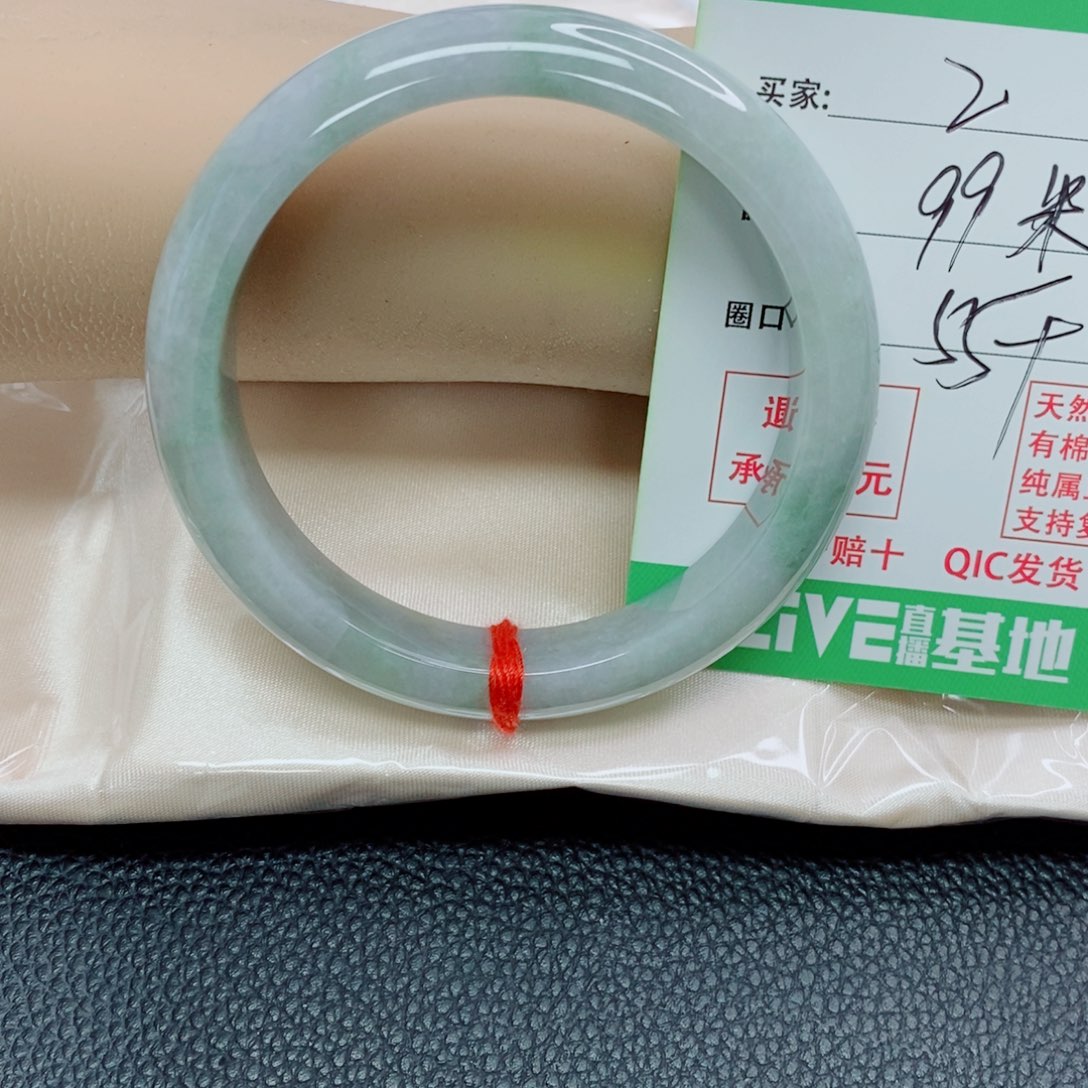 翡翠未镶嵌手镯天然翡翠2