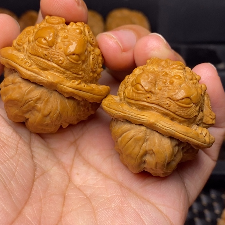 文玩核桃把件金蟾