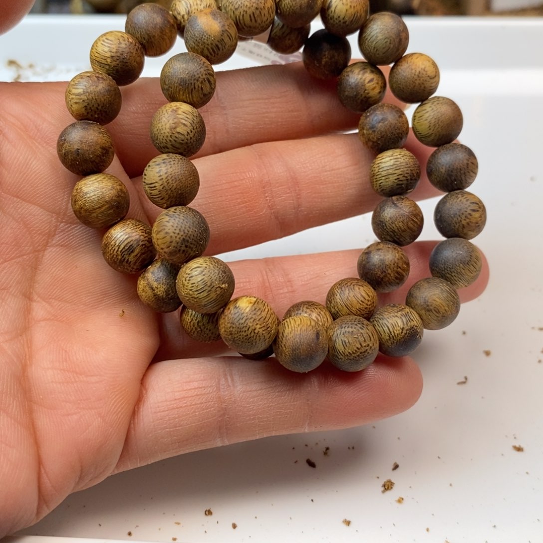 沉香手串虎*千里香规格1.0两条