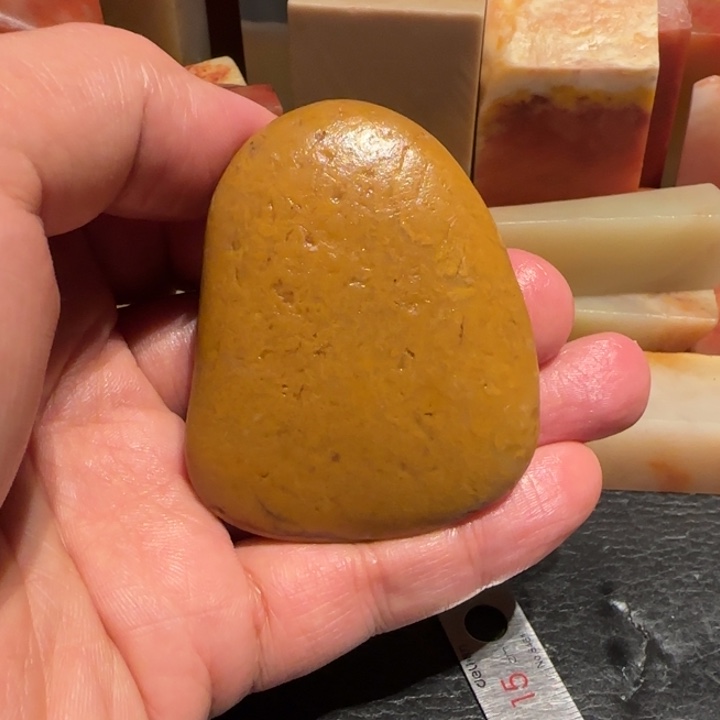 老挝石田黄原石，