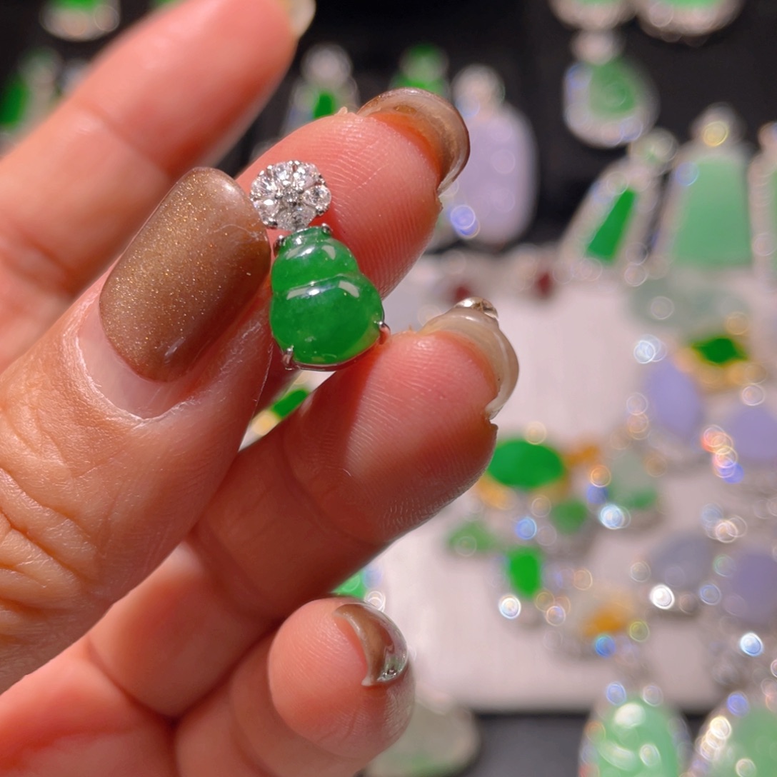 翡翠颈饰银S925镶嵌精品