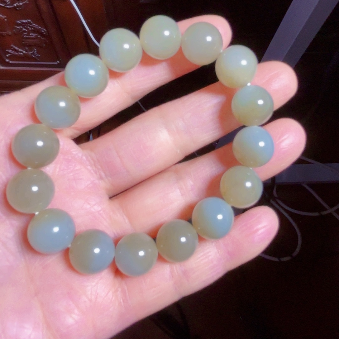 和田玉（糖玉）手串未镶嵌小*姨