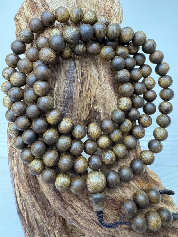 0.8规格手链108颗多圈佛珠乌身老白棋沉香