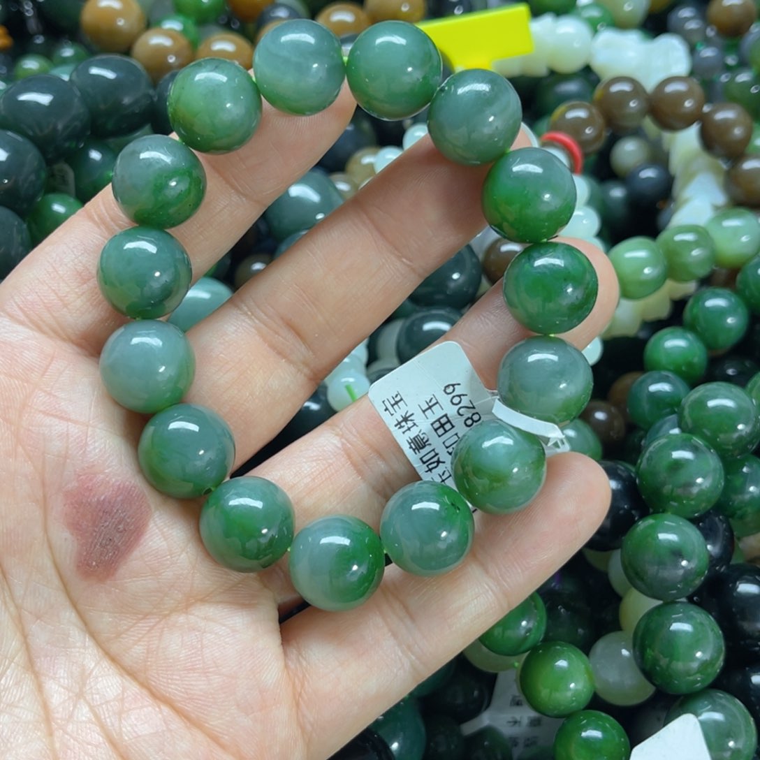 未镶嵌手链和田玉