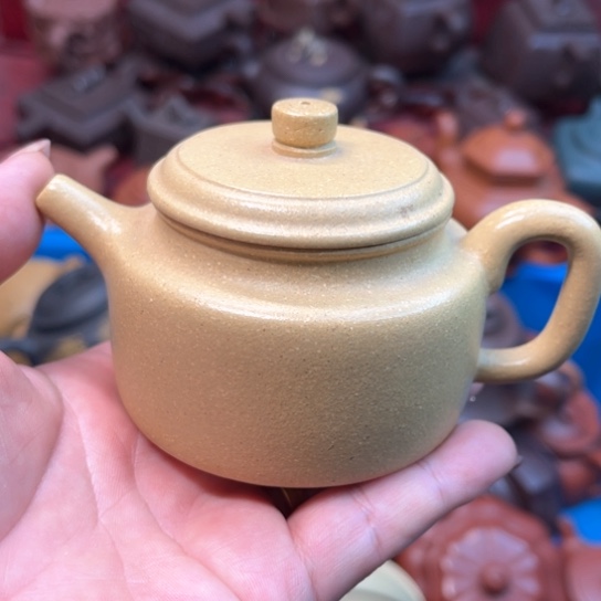 紫砂茶壶瑕疵……………………