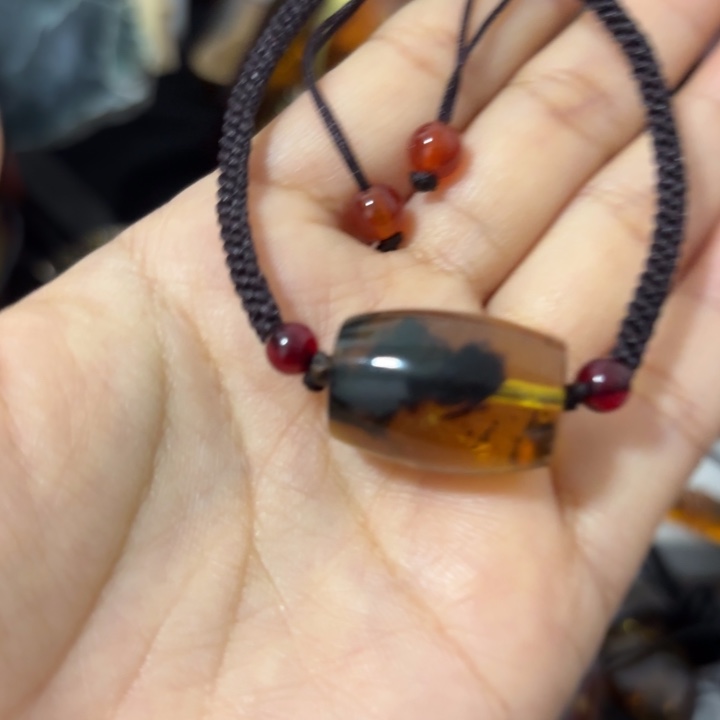 琥珀未镶嵌裸石桶珠