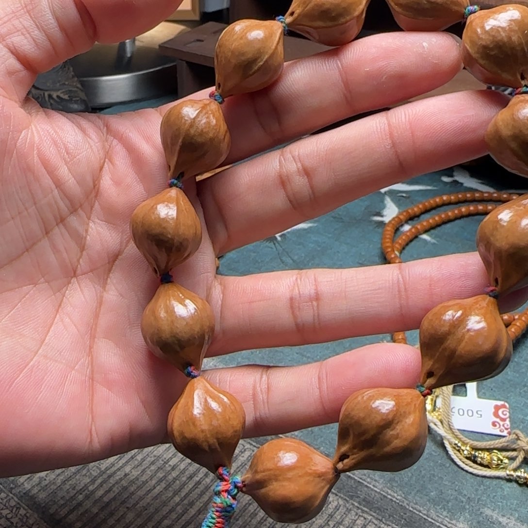 橄榄核手串/手链488888999。