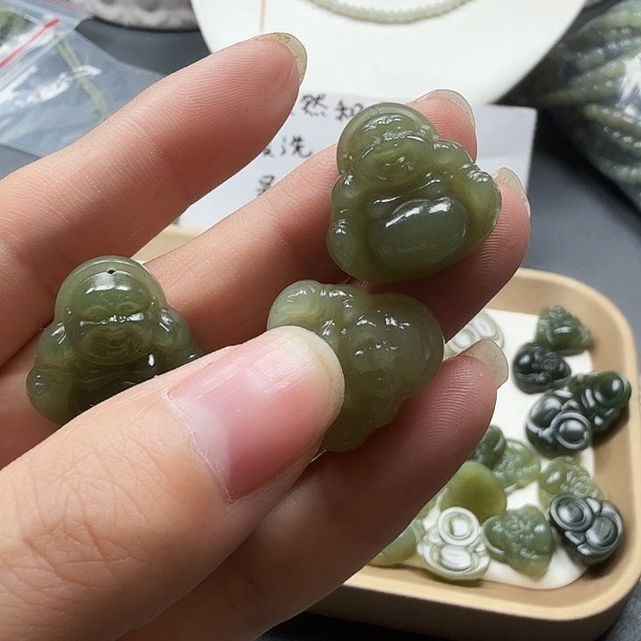颈饰未镶嵌和田玉054