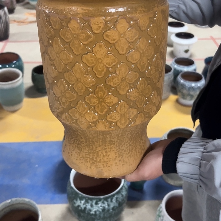 高度30厘米口20厘米