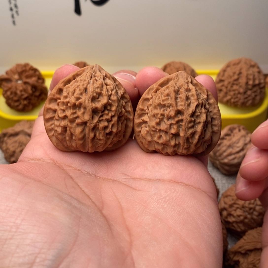 吊坠文玩核桃金牛40