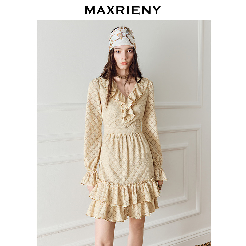 【商场同款】MAXRIENY法式复古V领垂感长袖连衣裙25冬款度假风裙