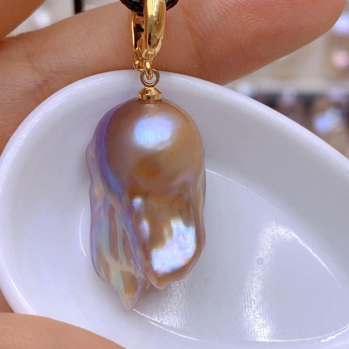 未镶嵌淡水珍珠吊坠(赠链)