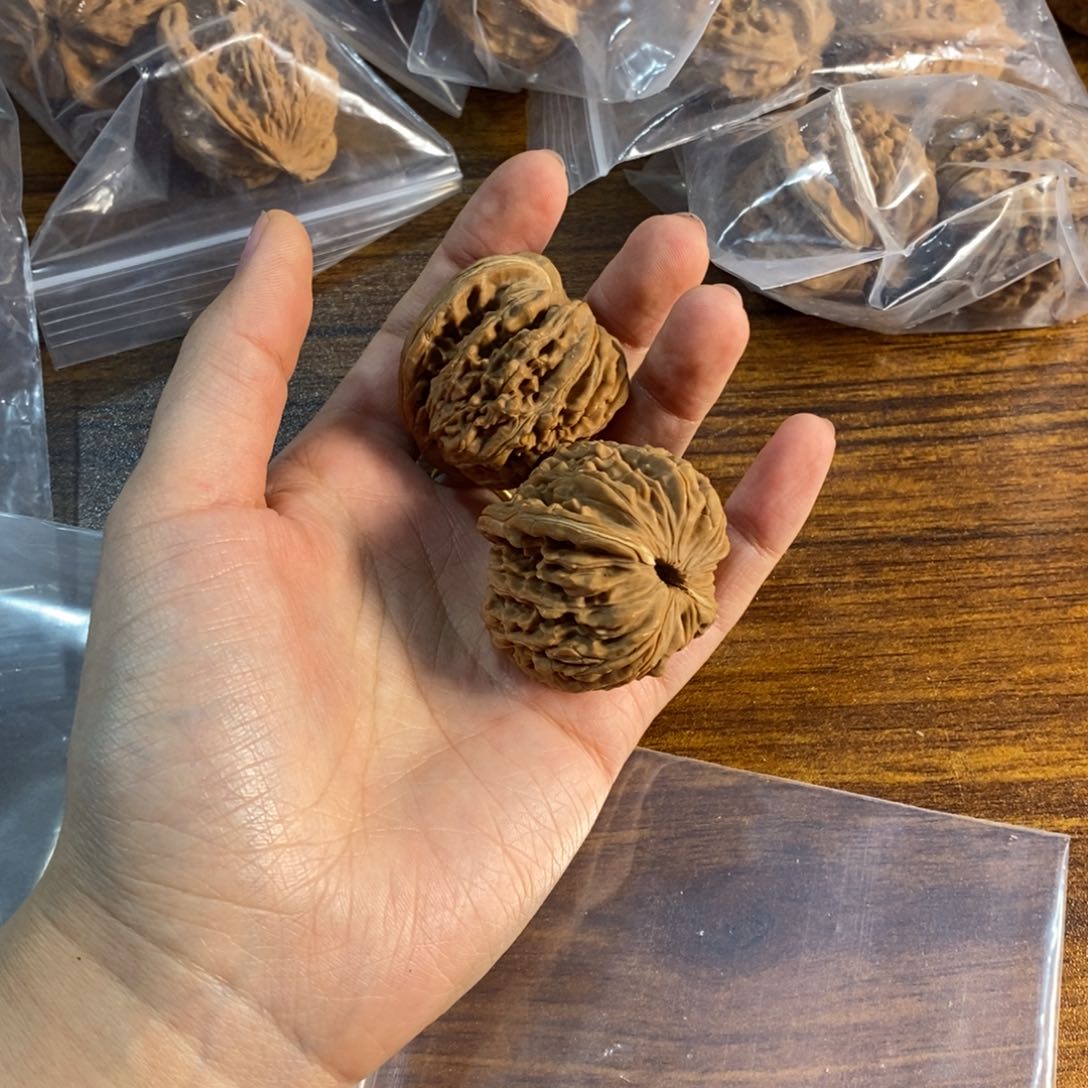 文玩核桃吊坠s**1四座楼1