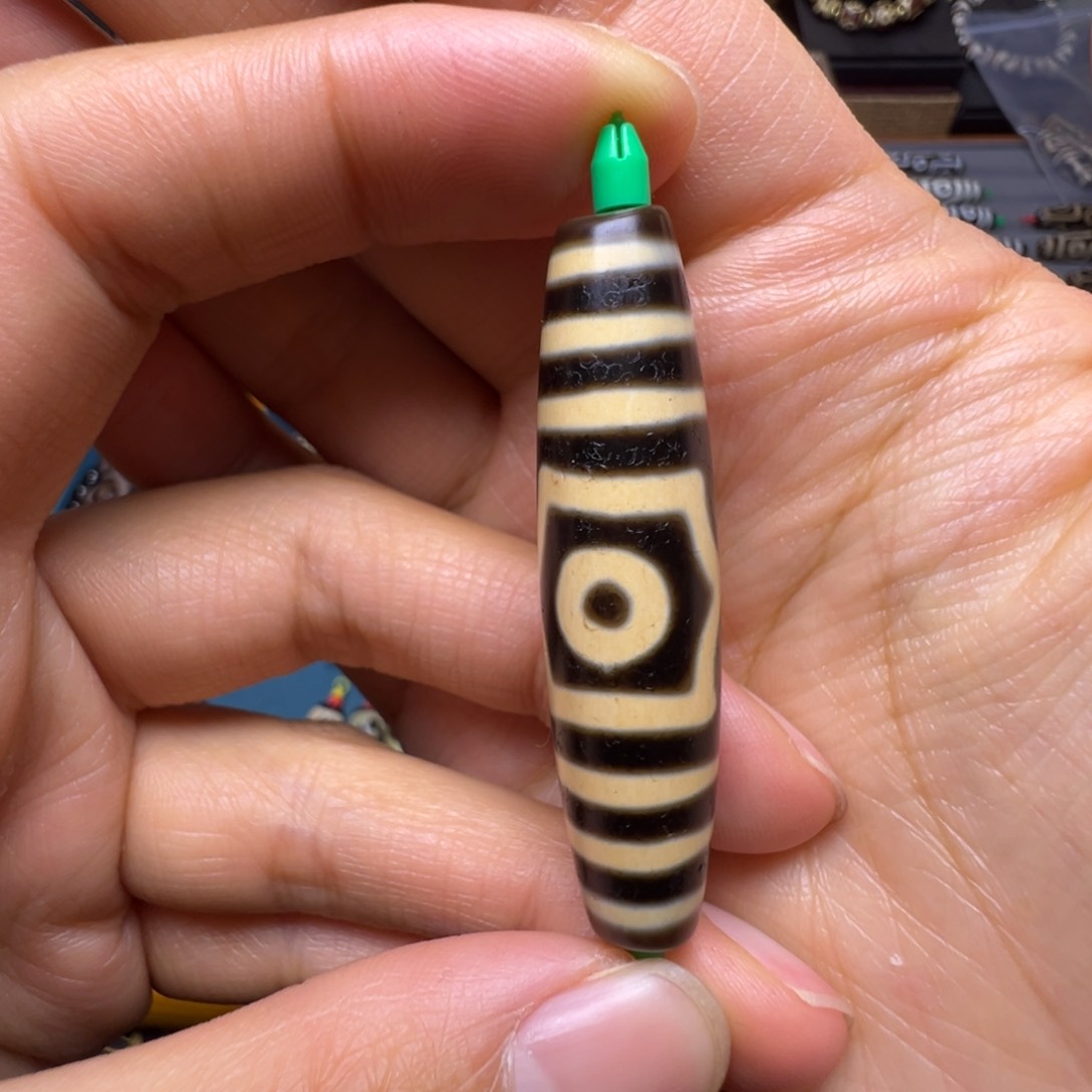 玛瑙/玉髓颈饰未镶嵌七**嚓