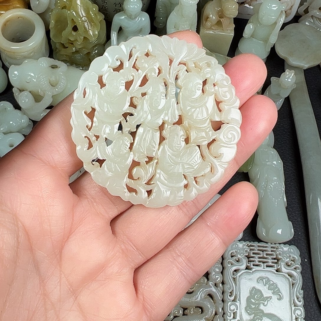 和田玉未镶嵌吊坠(不含链)