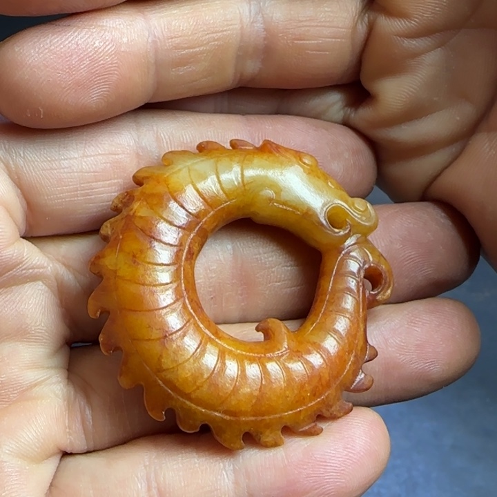 再***来和田玉未镶嵌挂件