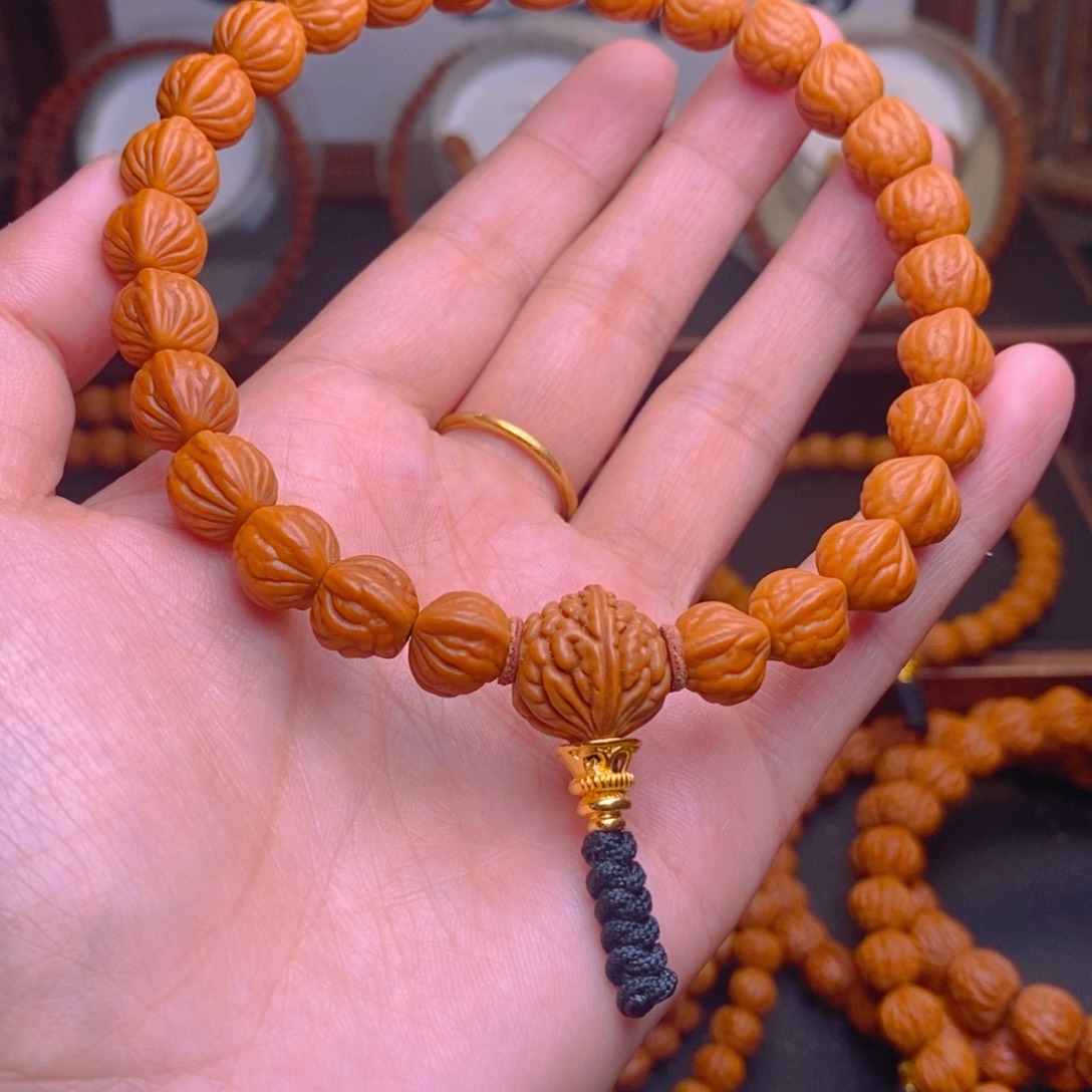 手串桃核龙纹桃核