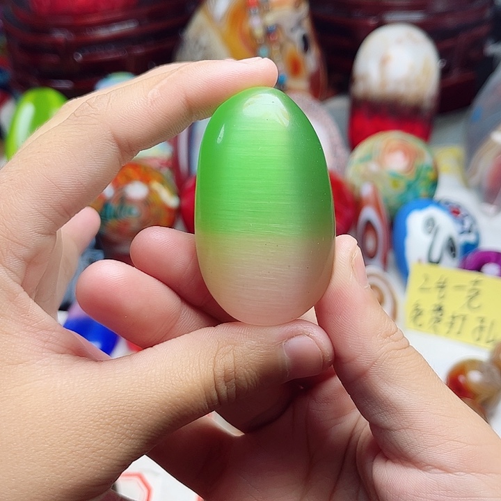 玛瑙/玉髓未镶嵌珠宝奇石