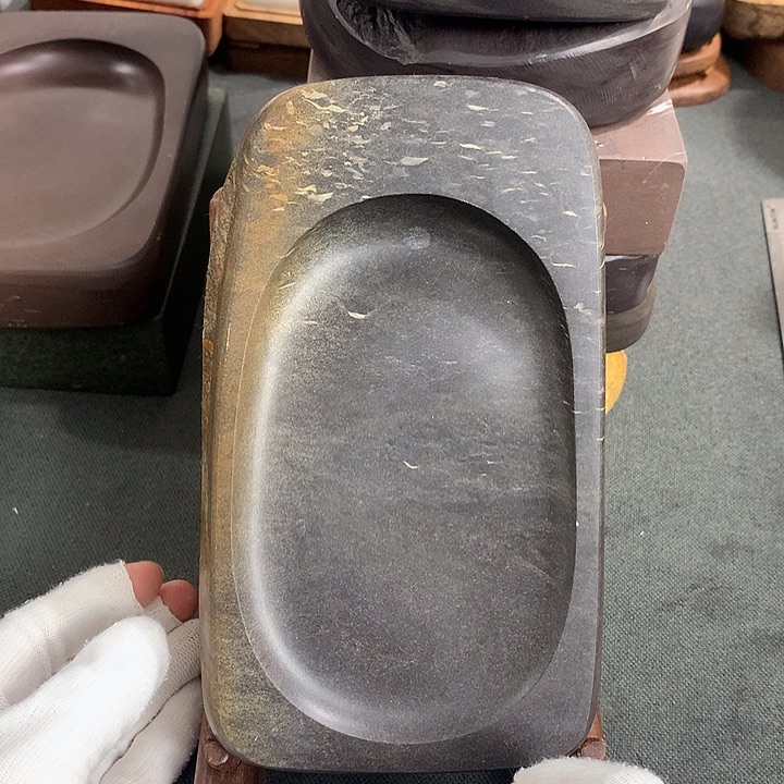 广东肇庆原石端砚