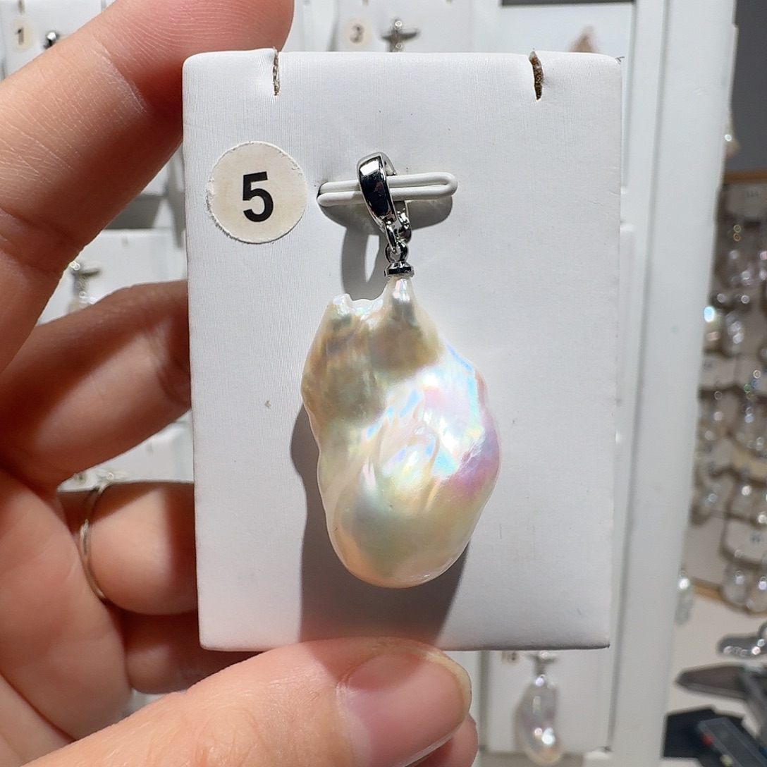 未镶嵌淡水珍珠颈饰