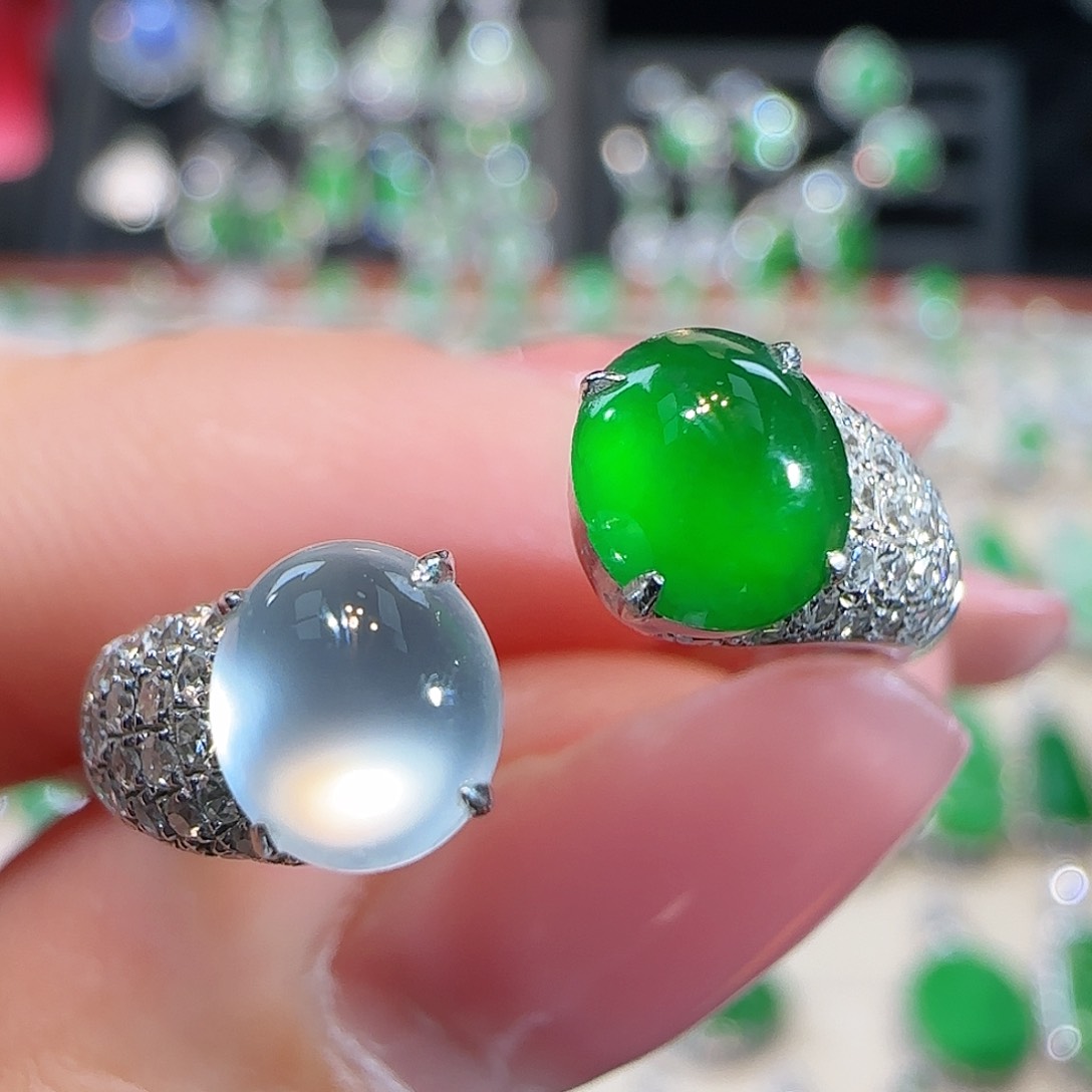 翡翠吊坠(不含链)18K金镶嵌静*