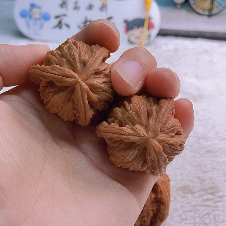 把件文玩核桃走****节三棱 