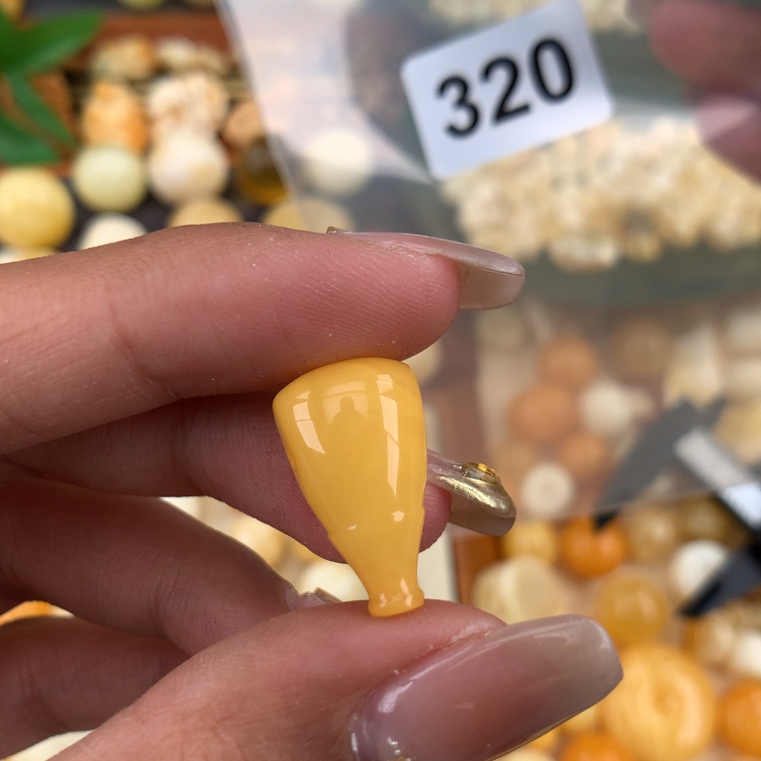 琥珀珠宝奇石未镶嵌12