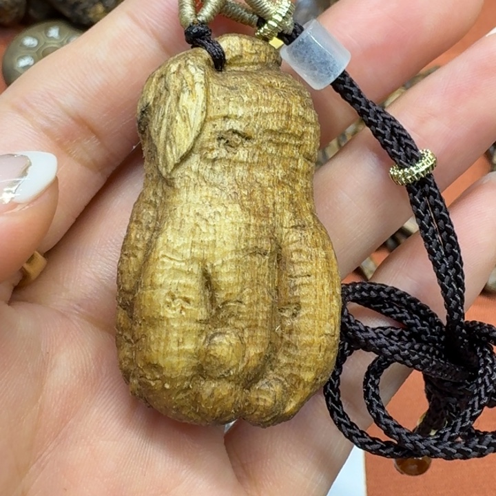 大叶紫檀（黑酸枝木类）