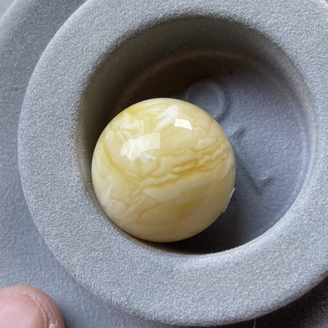 1077元，琥珀蜜蜡虎皮圆珠