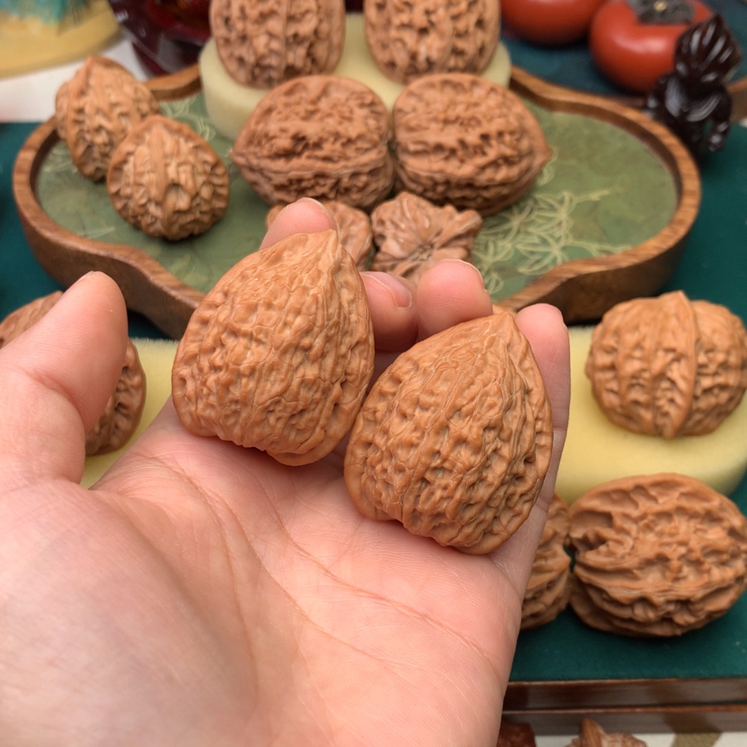 把件文玩核桃蛇王一抹红34