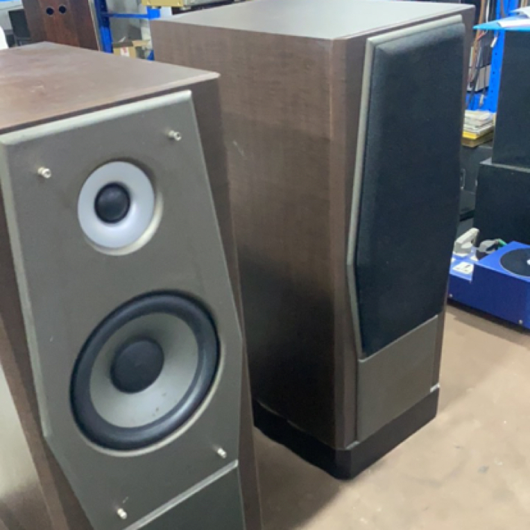 9新  6.5寸书架音箱