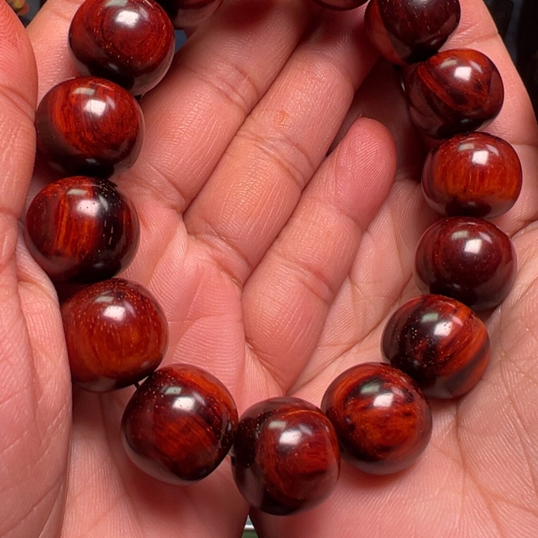 檀香紫檀（小叶紫檀）手串1516琴极限弧