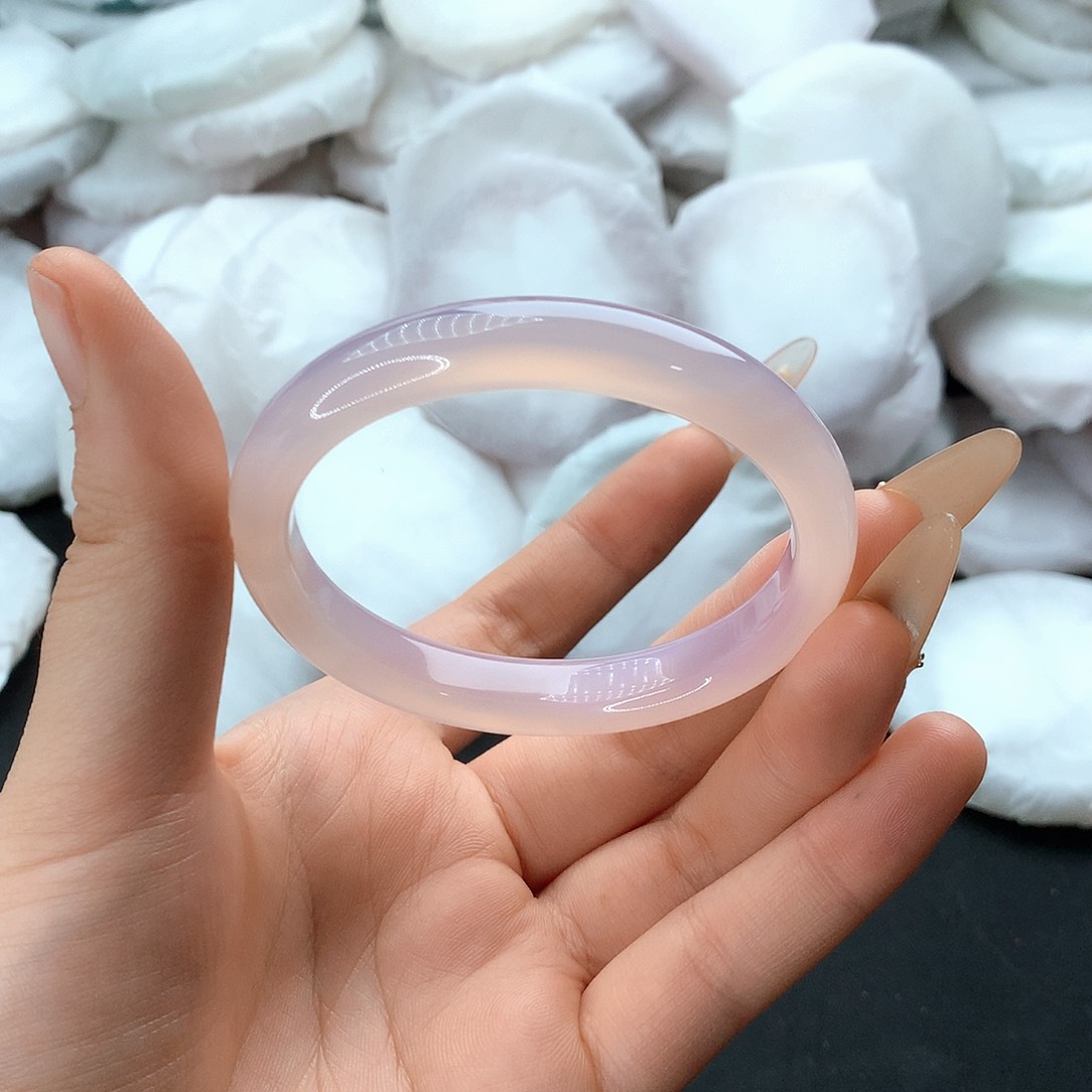 玛瑙/玉髓手镯未镶嵌58