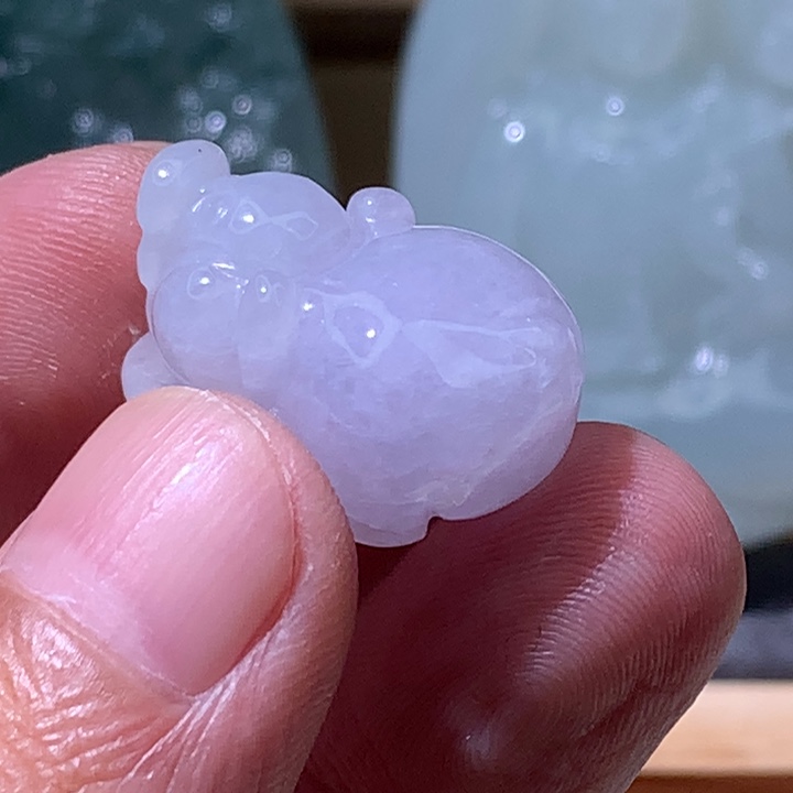 翡翠未镶嵌颈饰炸  小猪