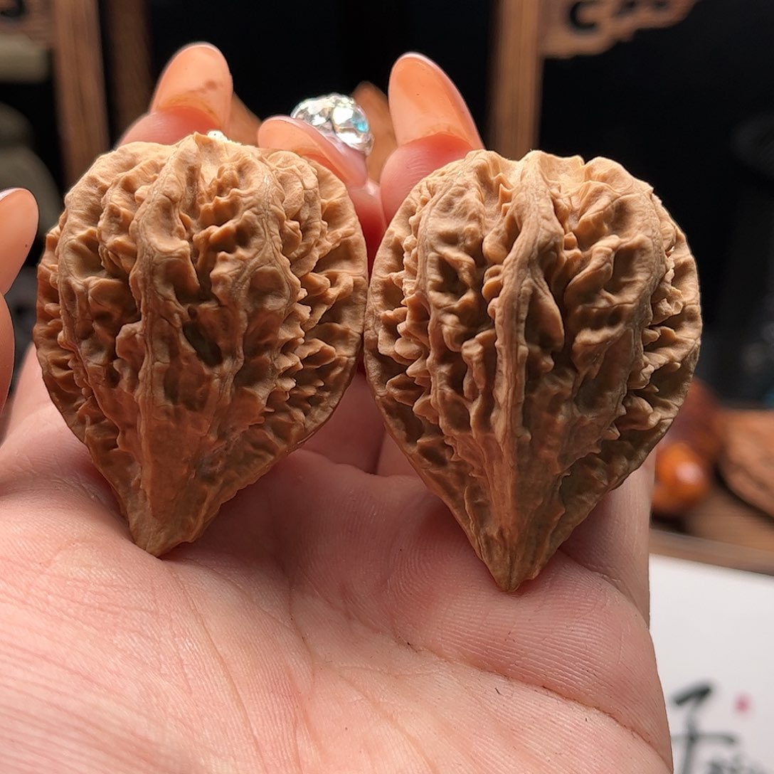 文玩核桃把件关东木子家楸大胖61